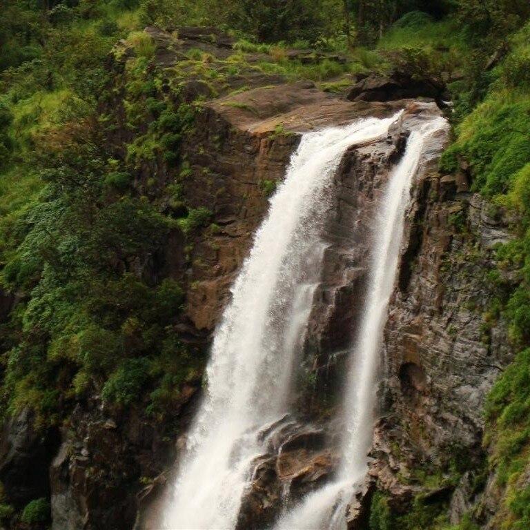 Bandaje Falls Trek