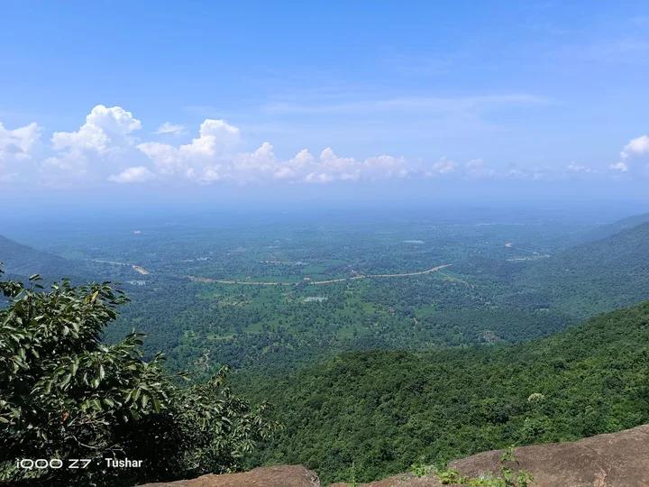 Nelji Hill Trek