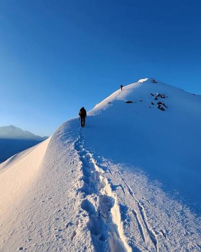 Pangarchulla Peak Trek